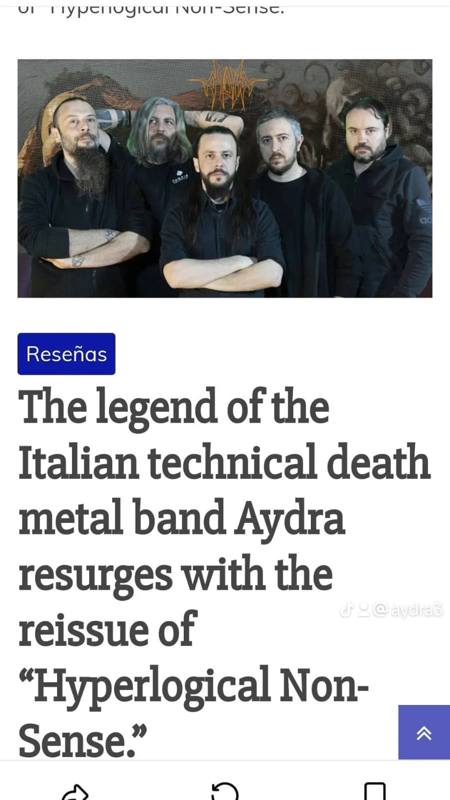 Singles (2024) — press review clipping